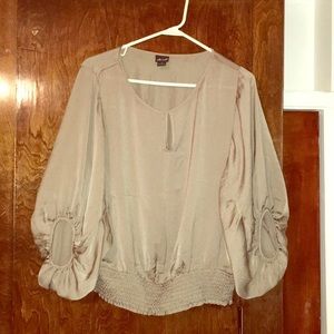 NWT Willi Smith Dolman Sleeve Blouse